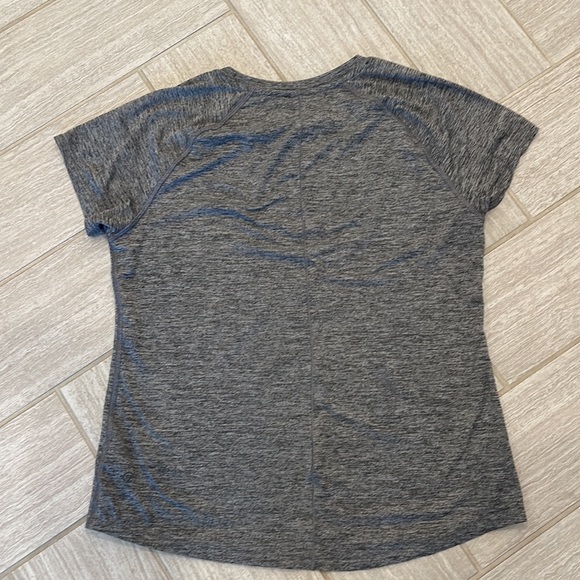 C9 by champion shirt - Picture 3 of 3